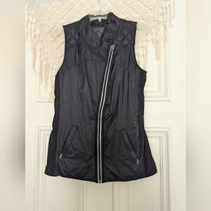 Lululemon size 8 winter running vest